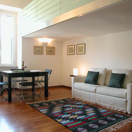 Appartamento Rent In Rome - Eroi Esterno foto